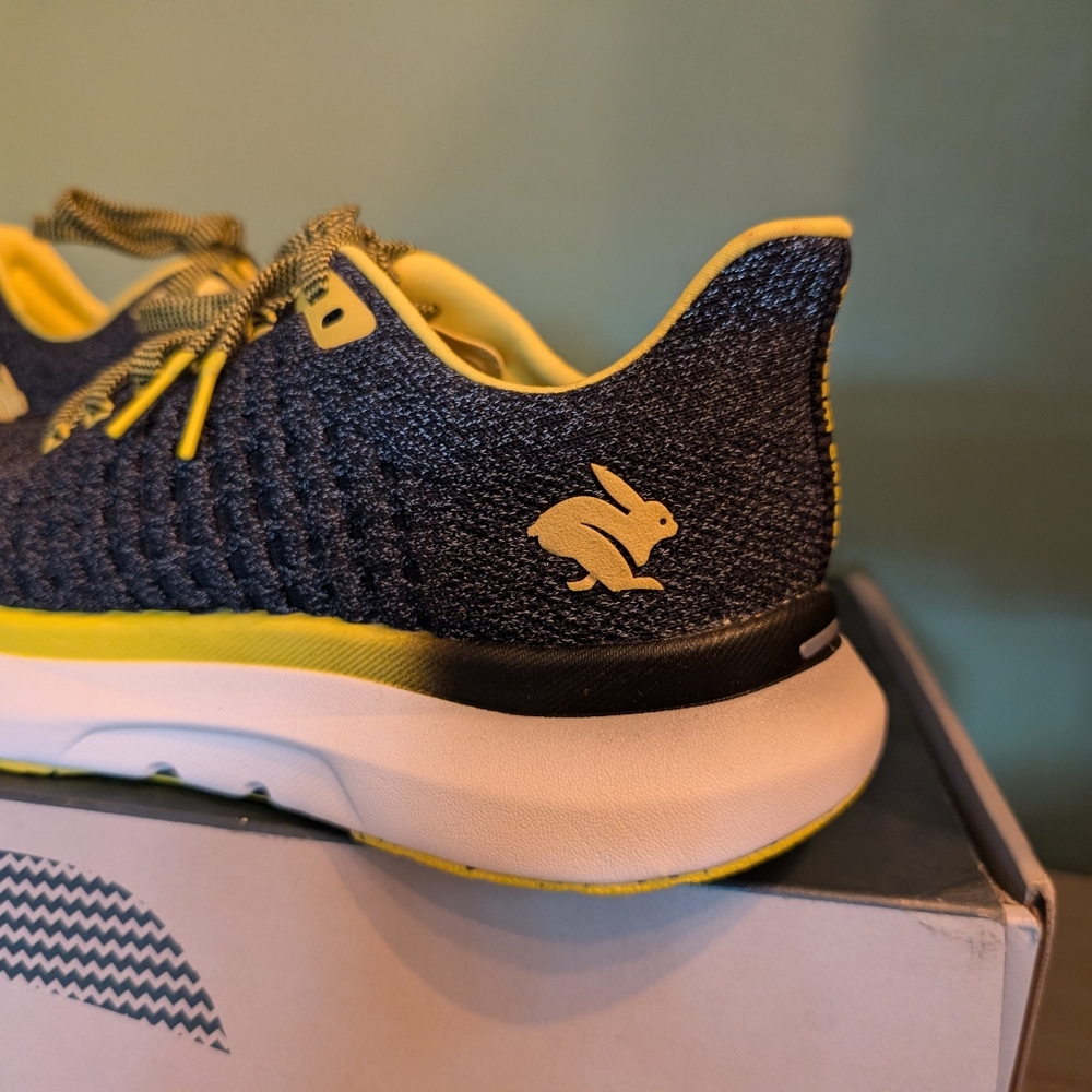 NIB Rabbit Dream Chaser Men's Running Shoes - Picture 3 of 12